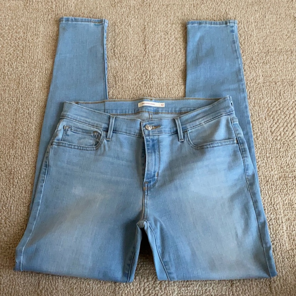 Women’s Levi’s Jeans (710 Super Skinny), Great Buy, NWOT, Size: 32/30